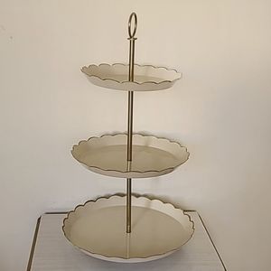 Metal Cake Stand with 3 Trays Fruit Plate for Coffee Table Cupcakes Stand Cream
